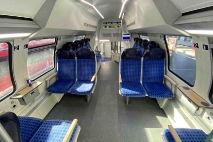 BR 445 DB Regio 2. Klasse Viererplatz