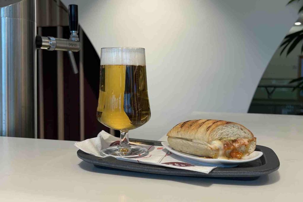 DB Lounge Hannover Premium Snack