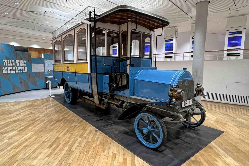 Frankfurt Kommunikationsmuseum Bus