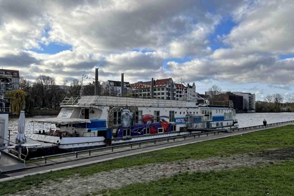 Berlin Hotelschiff