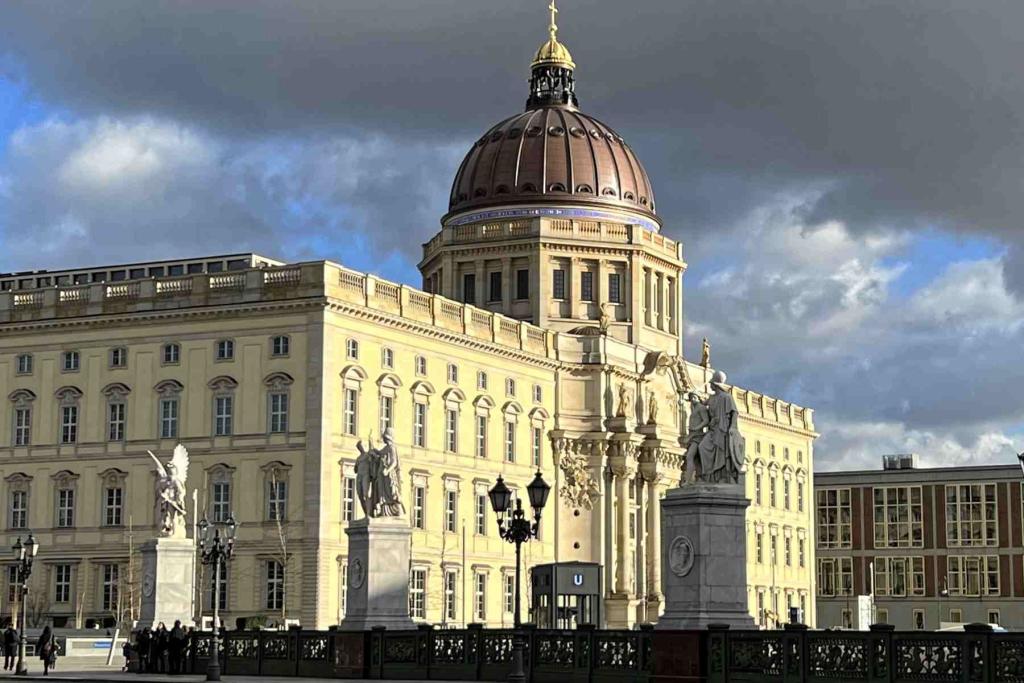 Berlin Schloss Humboldt Forum
