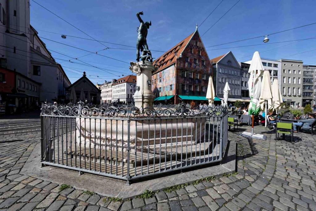 Augsburg Ulrichplatz