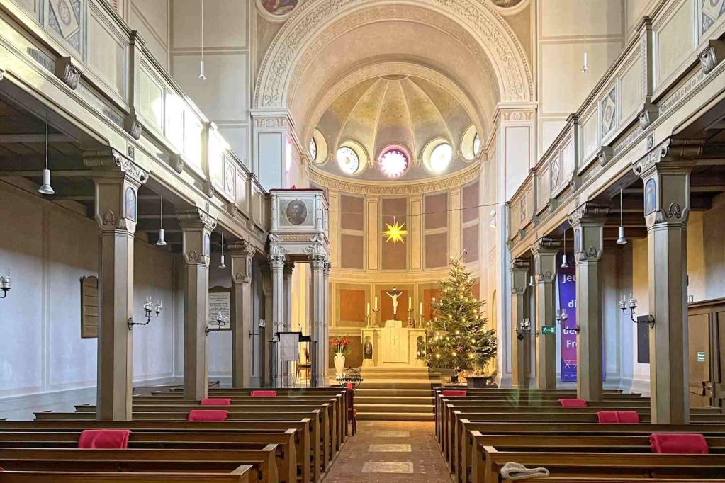 Berlin Wannsee St Peter und Paul Innenansicht