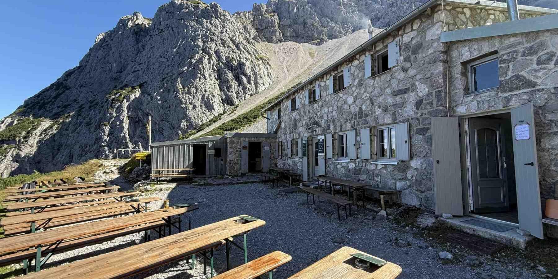Mittenwald Dammkarhütte